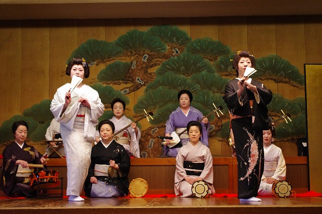 2013,4,24萬花楼桜まつり 069