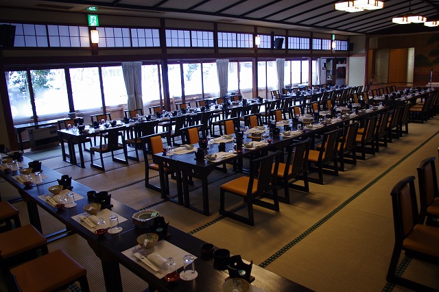 2015130%e8%90%ac%e8%8a%b1%e6%a5%bc%e5%a4%a7%e5%ba%83%e9%96%93-003